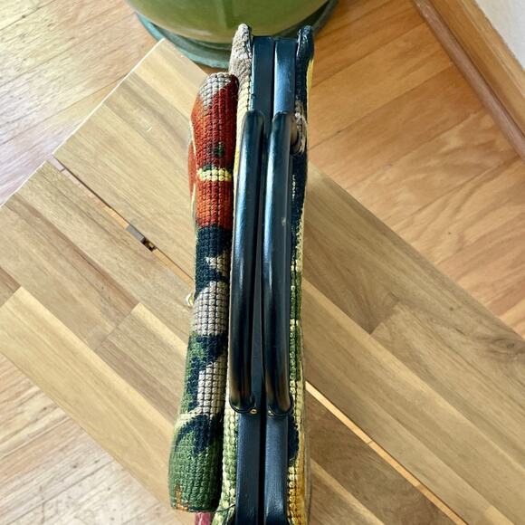 Lou Taylor Miami Vintage Frame Purse Floral Art Tapestry Gold Hardware - Picture 5 of 16